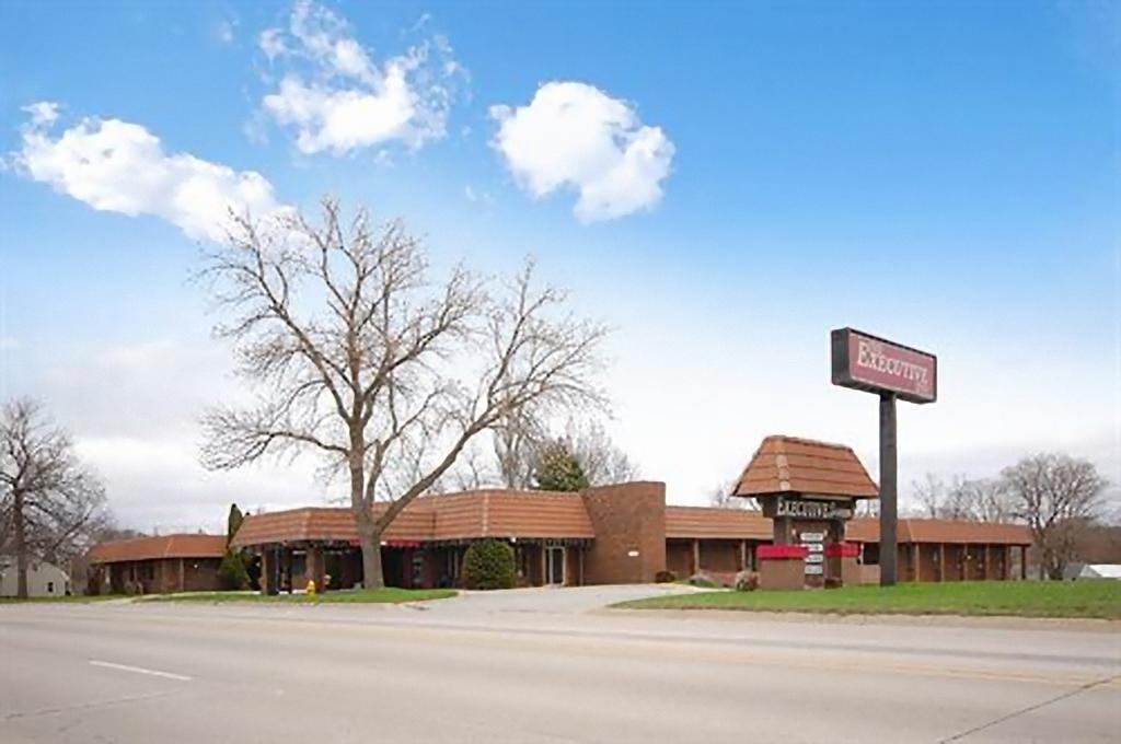 อเมริกัส เบสต์ แวลู อินน์ เวบส์เตอร์ ซิตี้ Webster City ภายนอก รูปภาพ